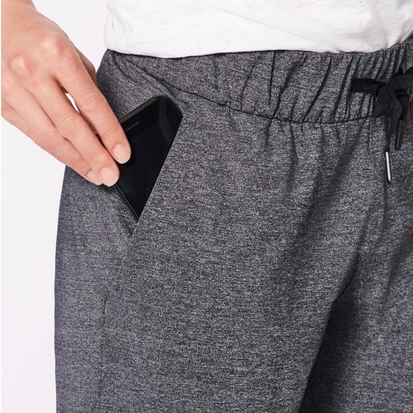 Lululemon On The Fly Pant *28" Heathered Grey Black size 8 - Picture 5 of 10